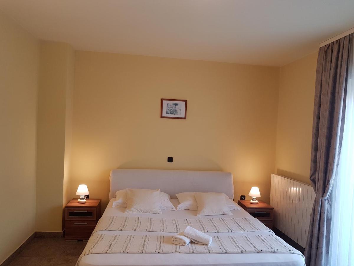 Cosy Villa Near The Beach زادار المظهر الخارجي الصورة