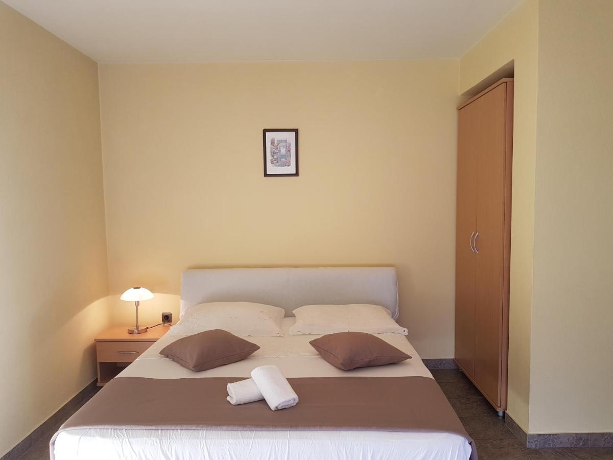 Cosy Villa Near The Beach زادار المظهر الخارجي الصورة