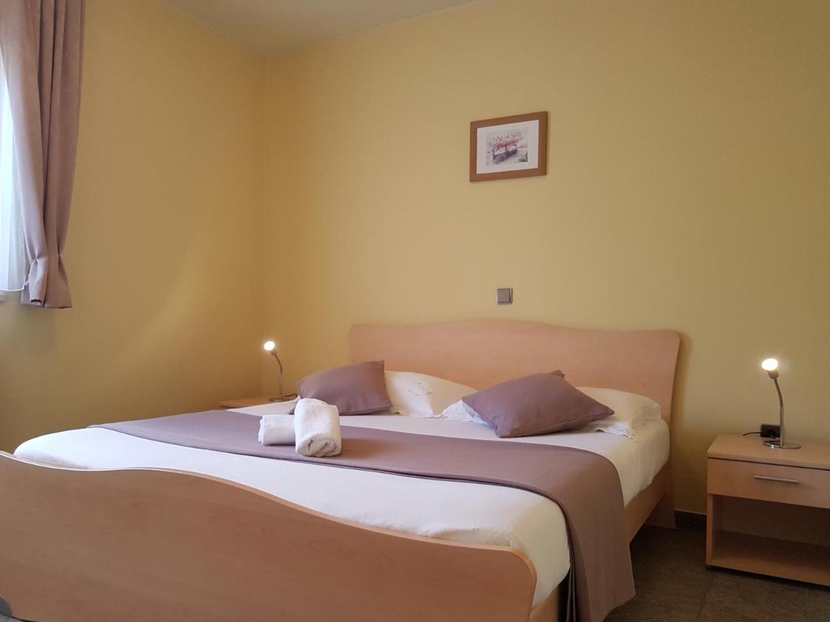 Cosy Villa Near The Beach زادار المظهر الخارجي الصورة