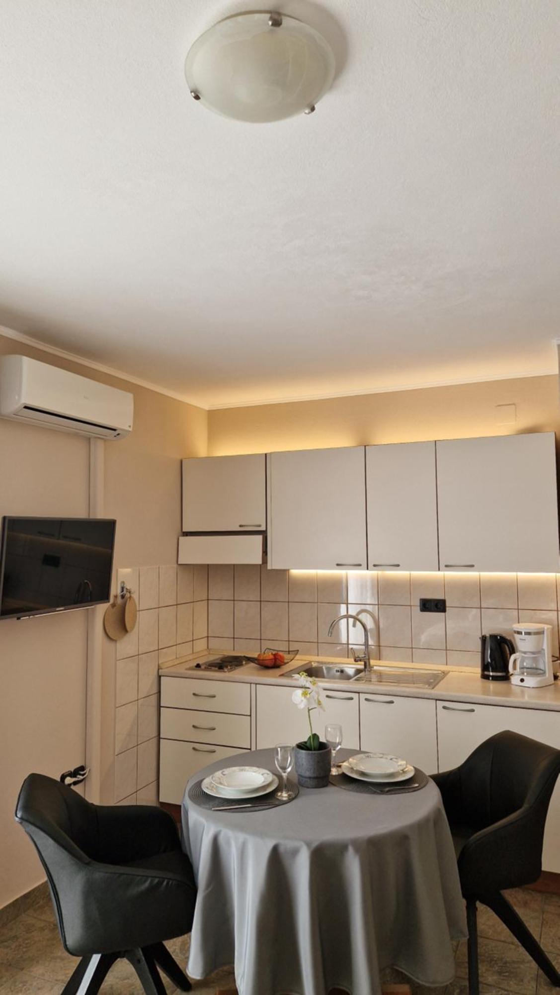 Cosy Villa Near The Beach زادار المظهر الخارجي الصورة