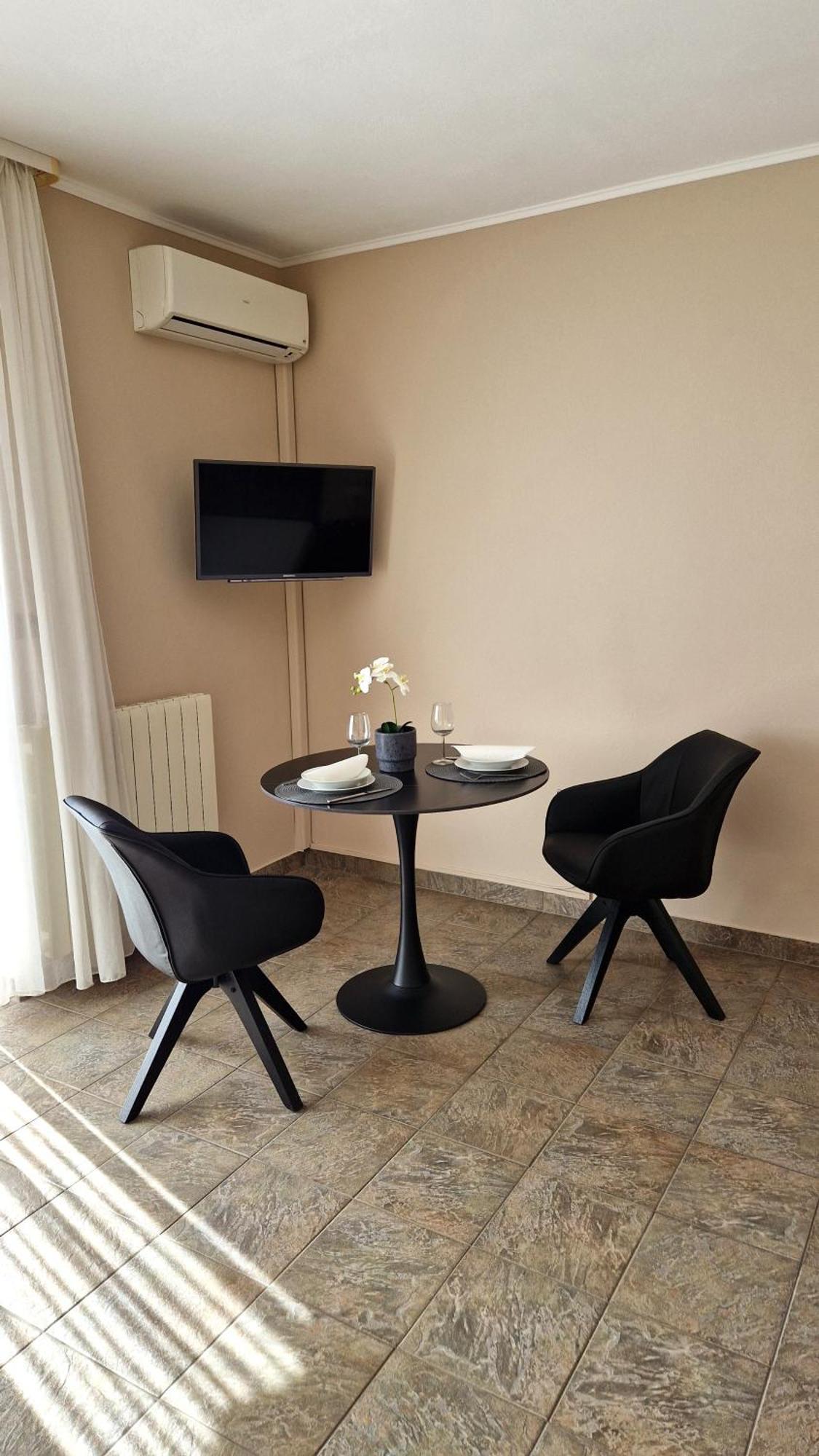 Cosy Villa Near The Beach زادار المظهر الخارجي الصورة