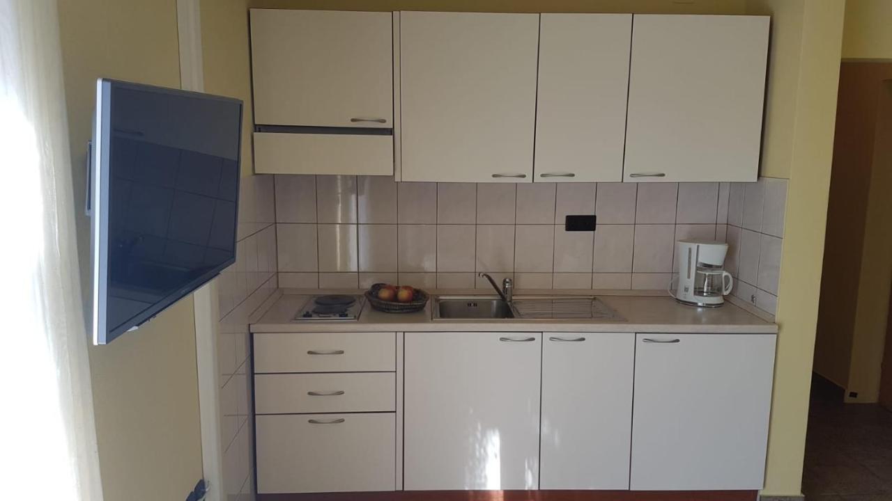 Cosy Villa Near The Beach زادار المظهر الخارجي الصورة