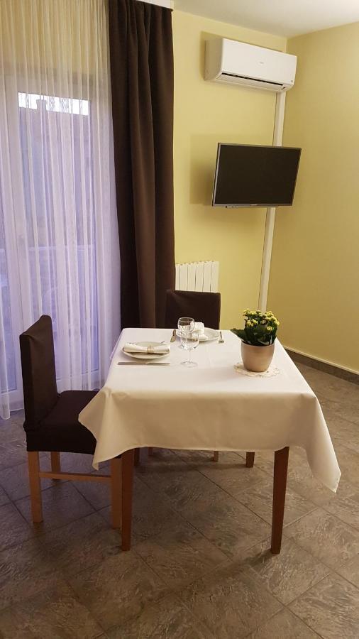 Cosy Villa Near The Beach زادار المظهر الخارجي الصورة
